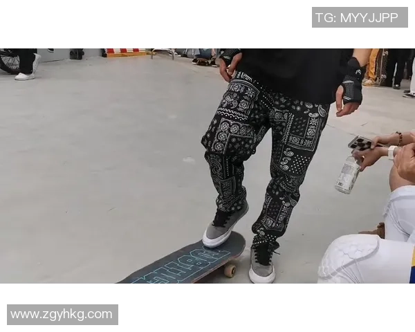 西安滑板队的节奏对比与风格解析深度剖析